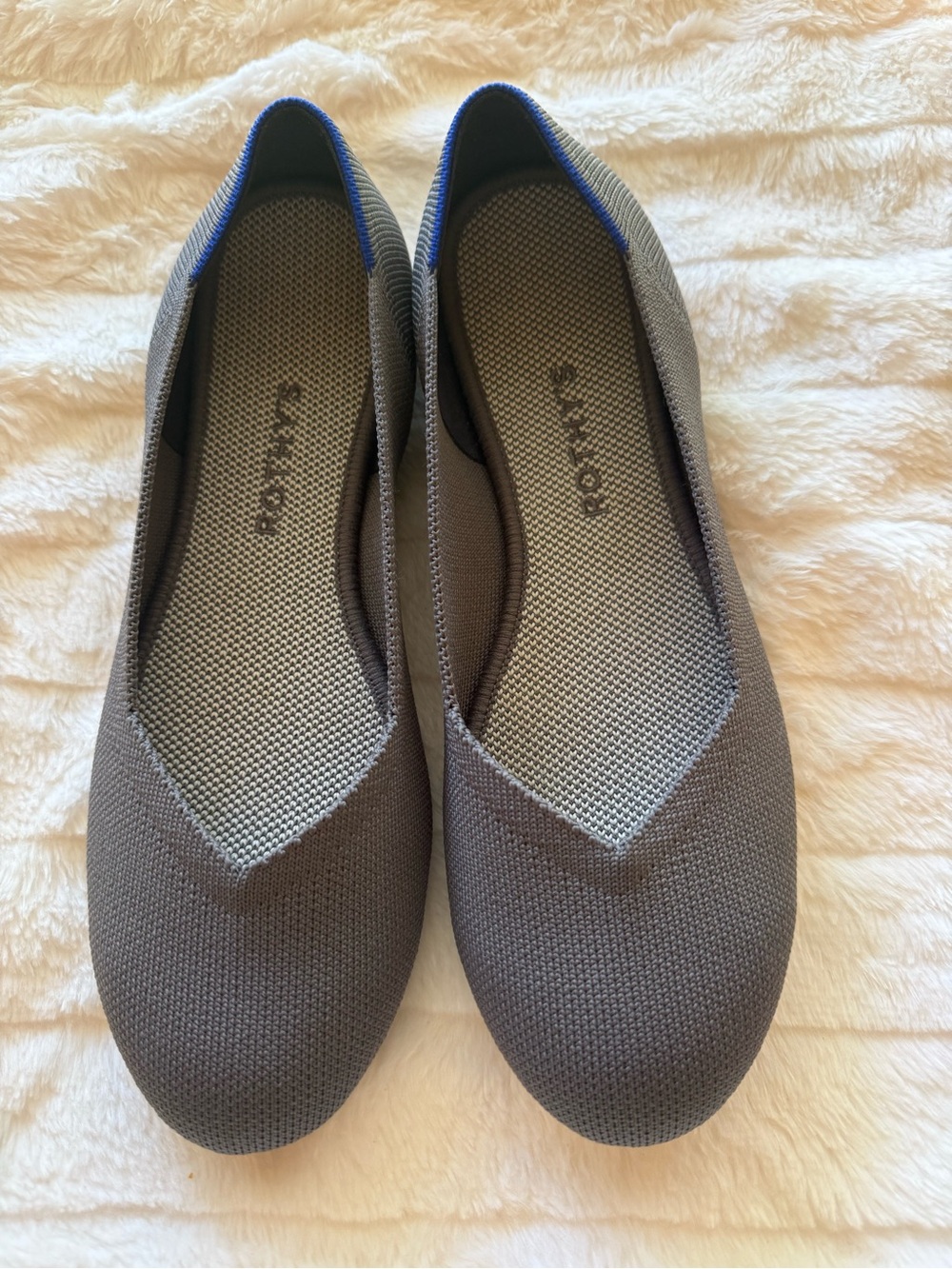 Rothy's Gray Knit V-Top Ballet Flats with Blue Trim